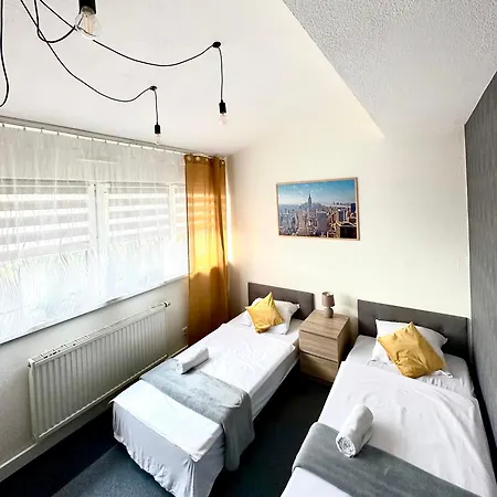 Place Aparthotel