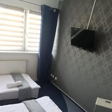 Aparthotel Place *