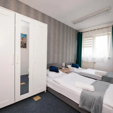 Appart hôtel Place 5*